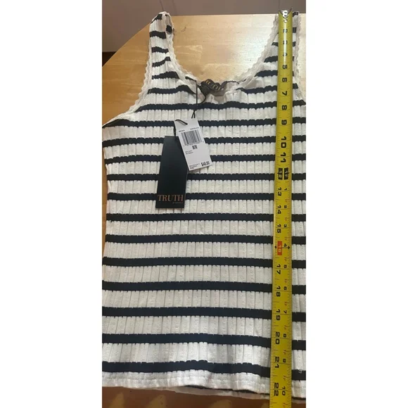Truth by Republic M Striped Ribbed Tank Top women's White Black stretch - Picture 6 of 11